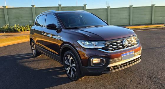 VOLKSWAGEN T-CROSS 1.4 250 TSI TOTAL FLEX HIGHLINE AUTOMÁTICO VOLKSWAGEN T-CROSS 1.4 250 TSI TOTAL FLEX HIGHLINE AUTOMÁTICO